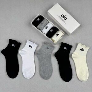 Alo Yoga Socks 5 Pack